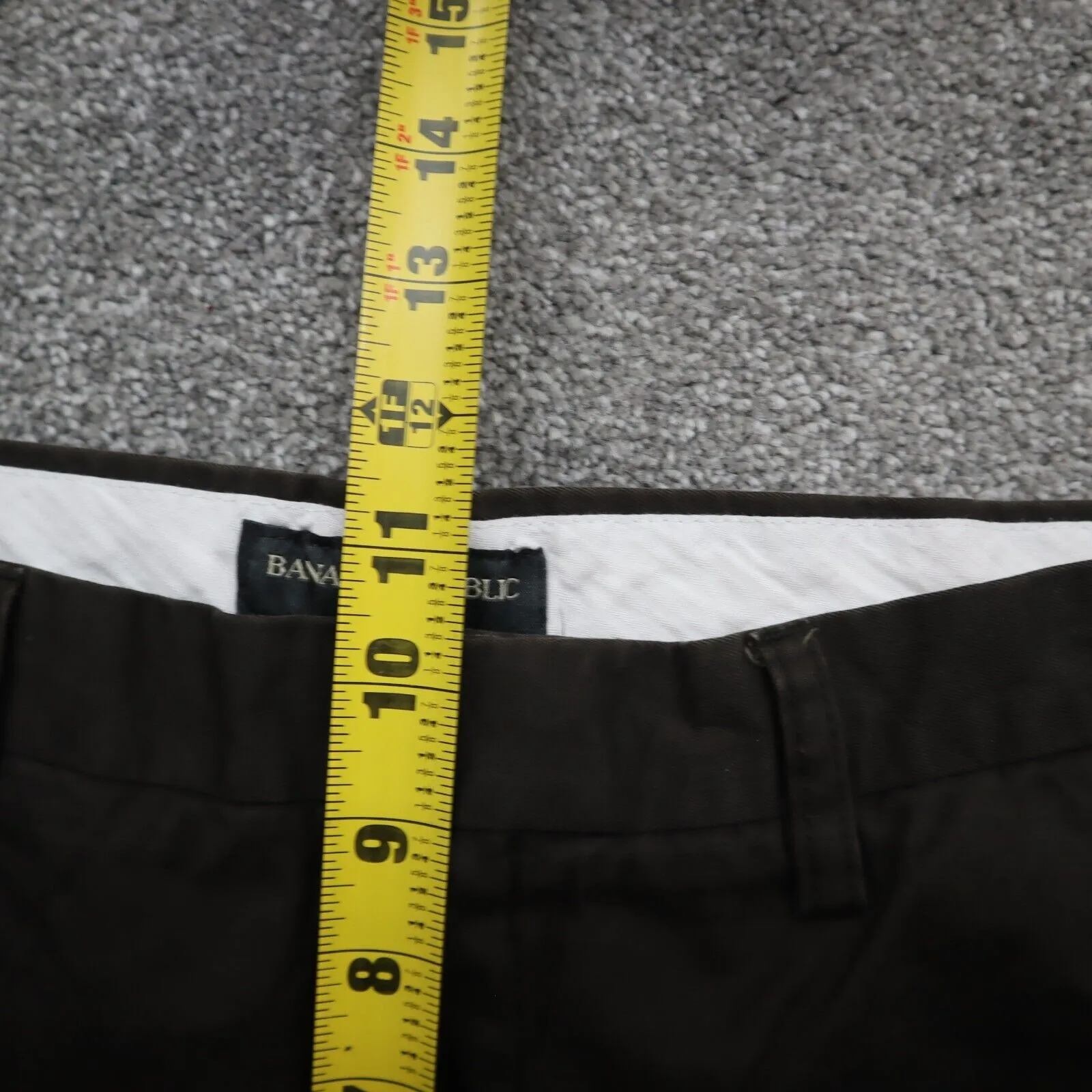 Banana Republic Mens Classic Straight Leg Chino Pants Mid Rise Brown Size 33X32