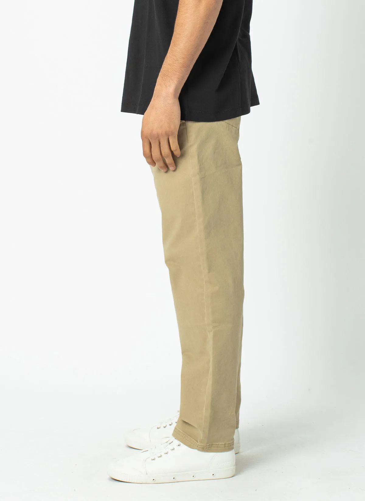 B.Relaxed Chino Tan