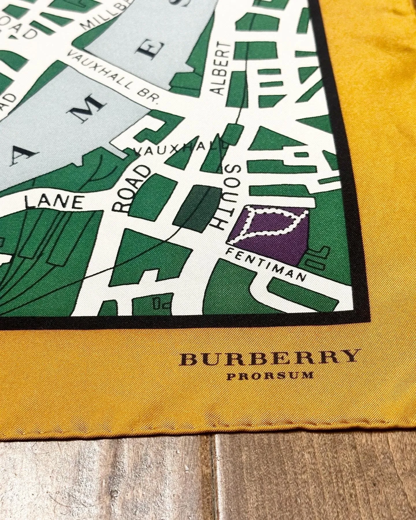 BURBERRY Prorsum Silk Scarf