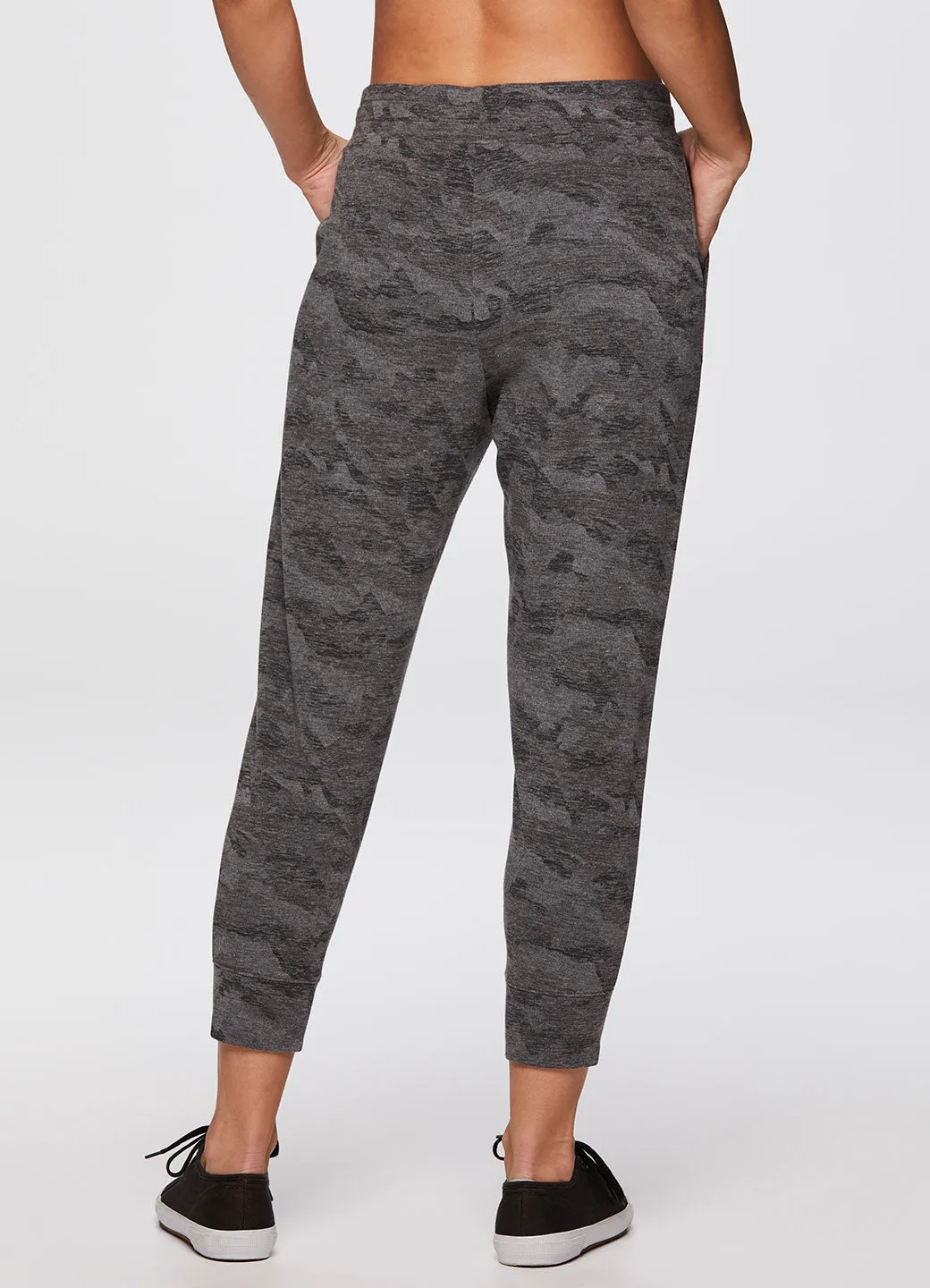 Camo Everyday Cropped Jogger