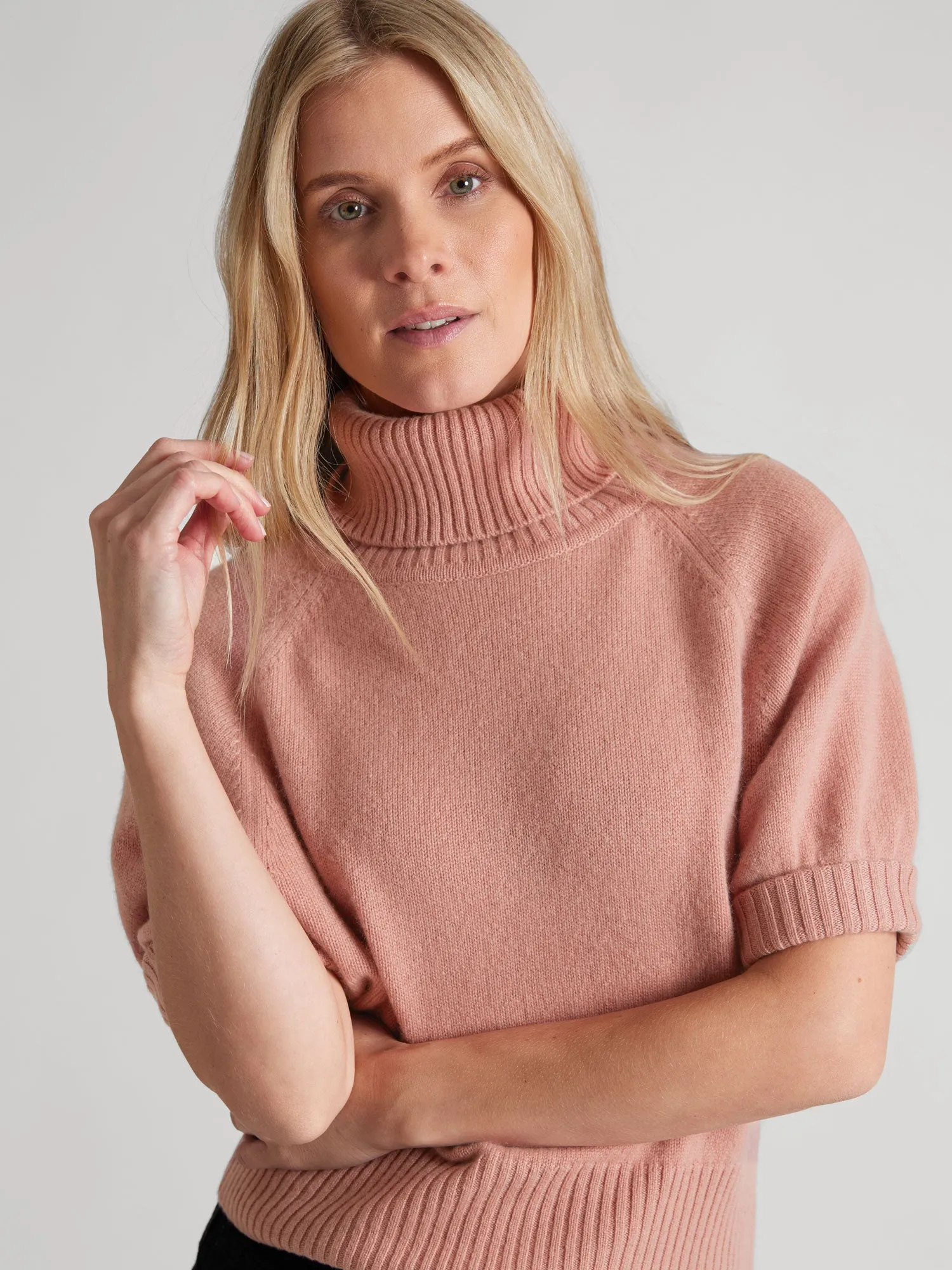 Cashmere sweater "Una" - peachy pink