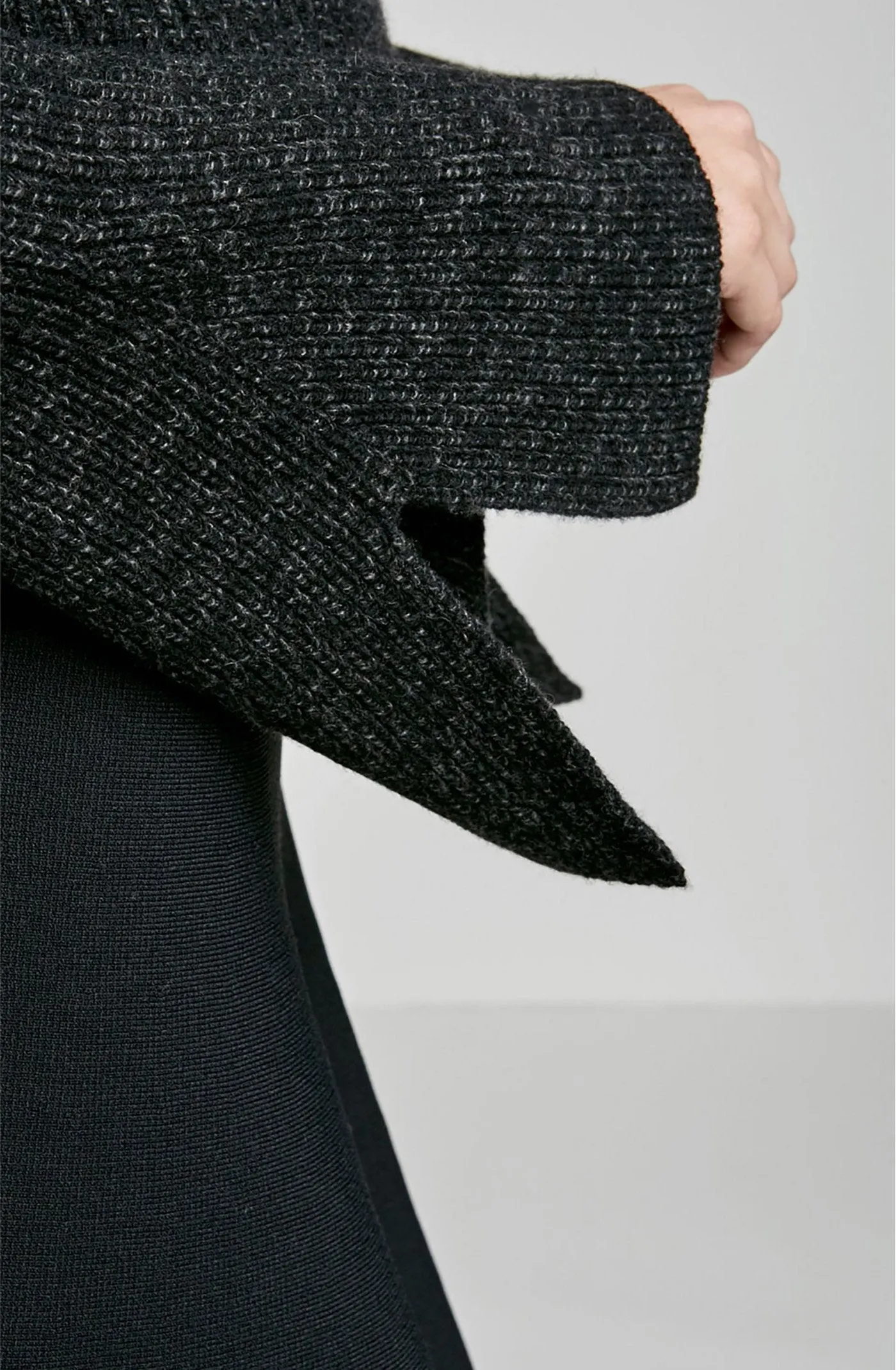 CASHMERE WOOL FLARED SLEEVE SWT