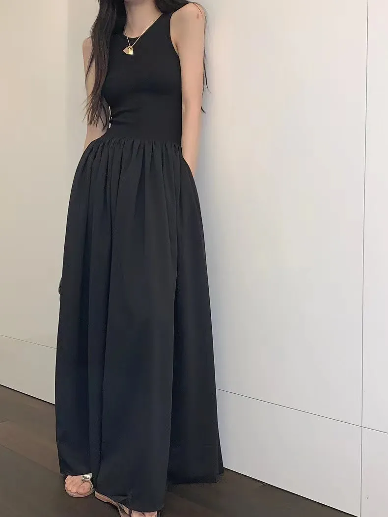 Minimalist Sleeveless Elegant Long Dress