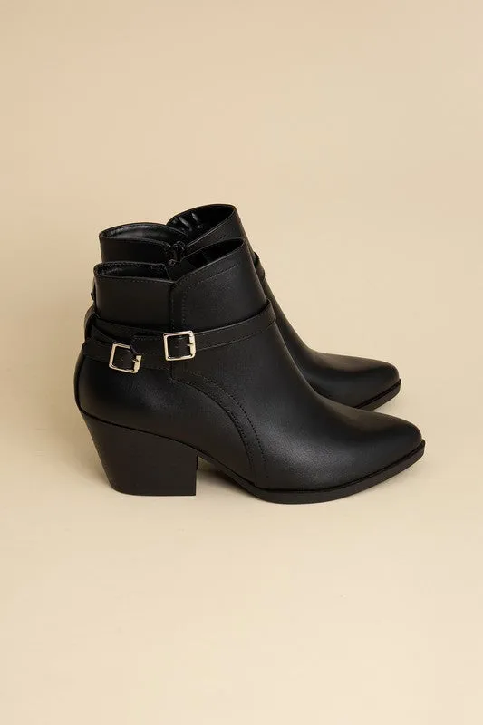 Nora Ankle Boots With Buckle Detail