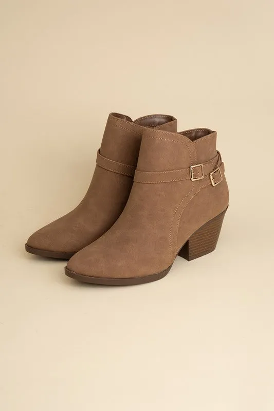 Nora Ankle Boots With Buckle Detail