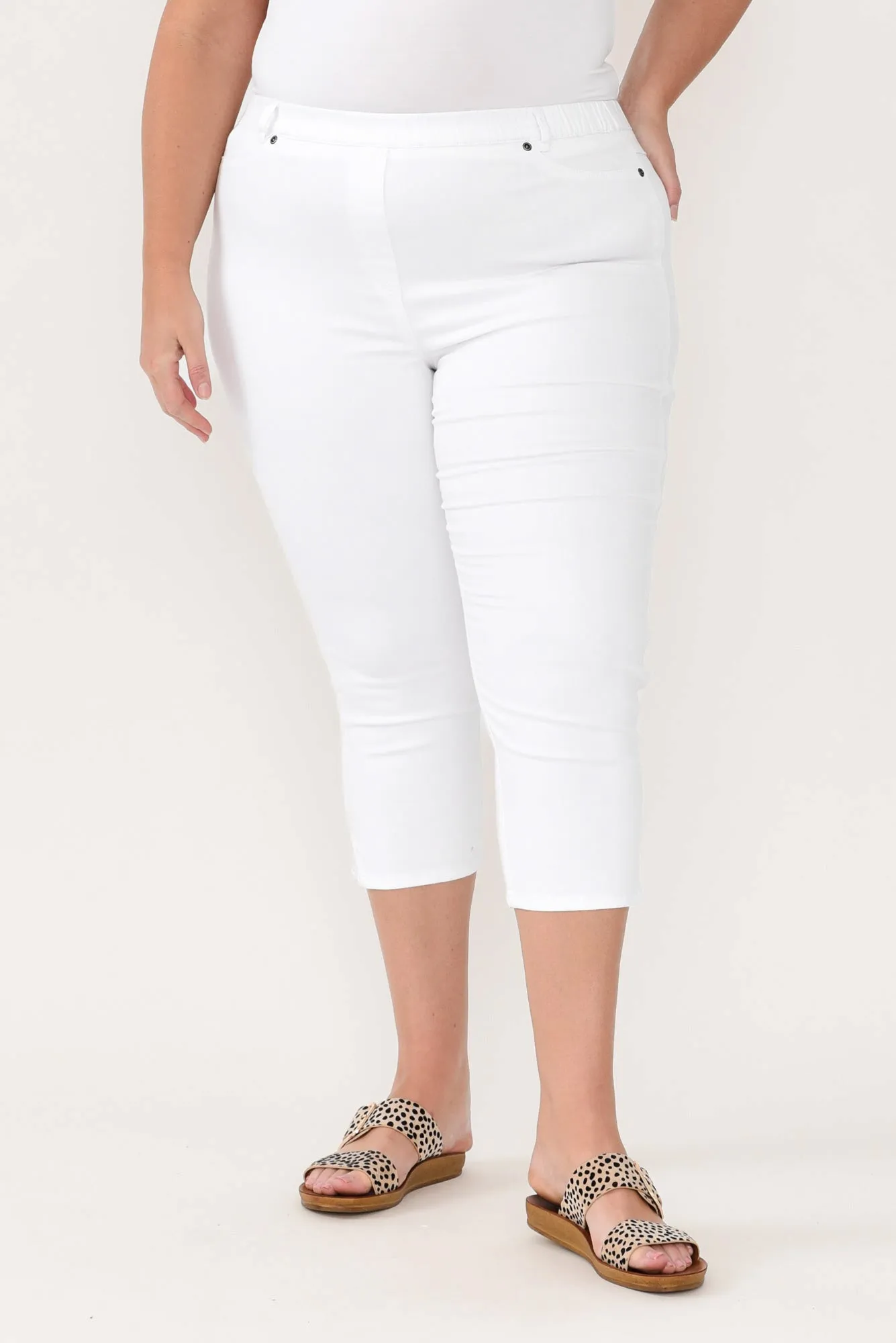 Reed White Stretch Cotton Capri Pants