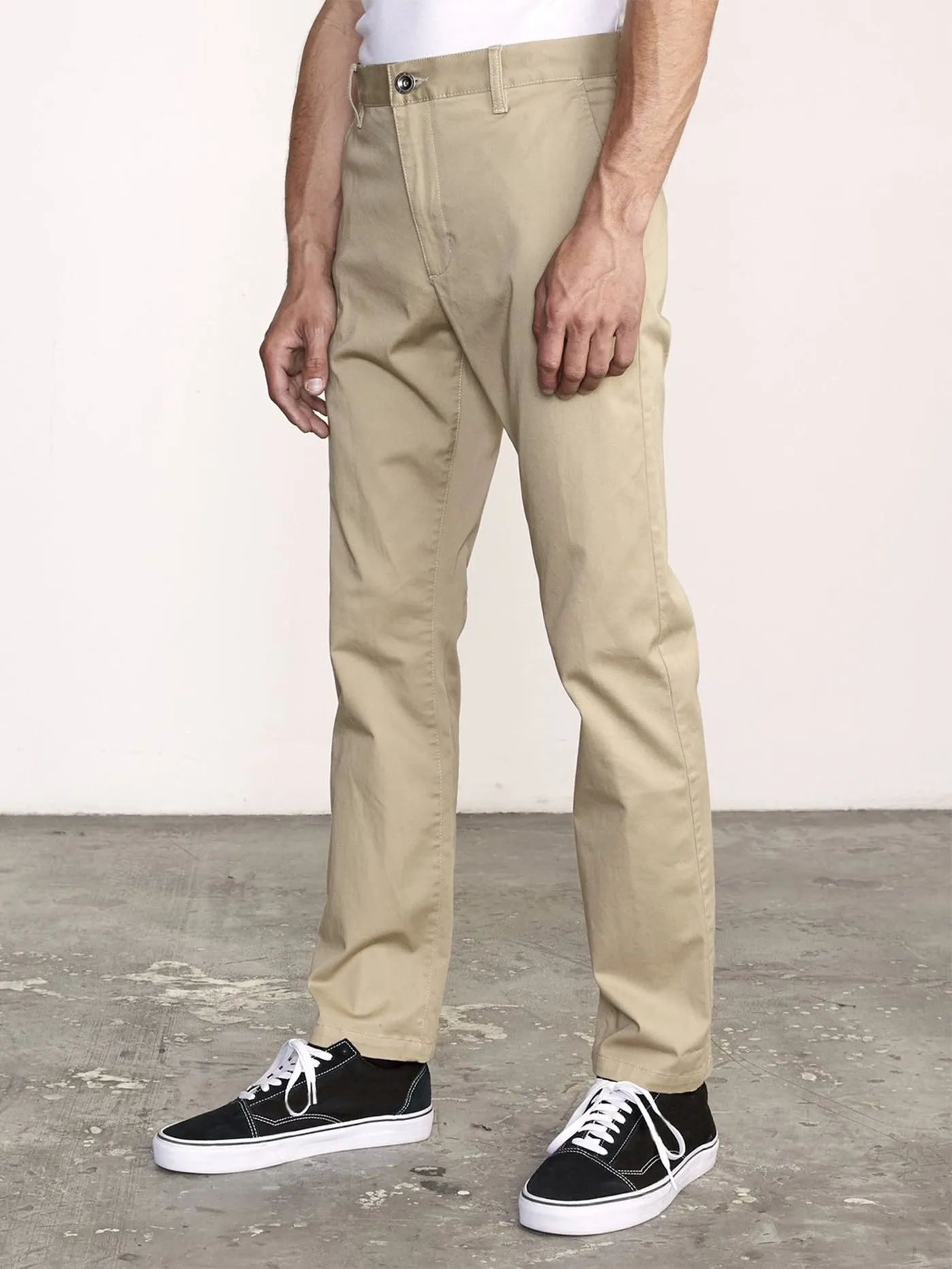 Weekend Stretch Chino Pants