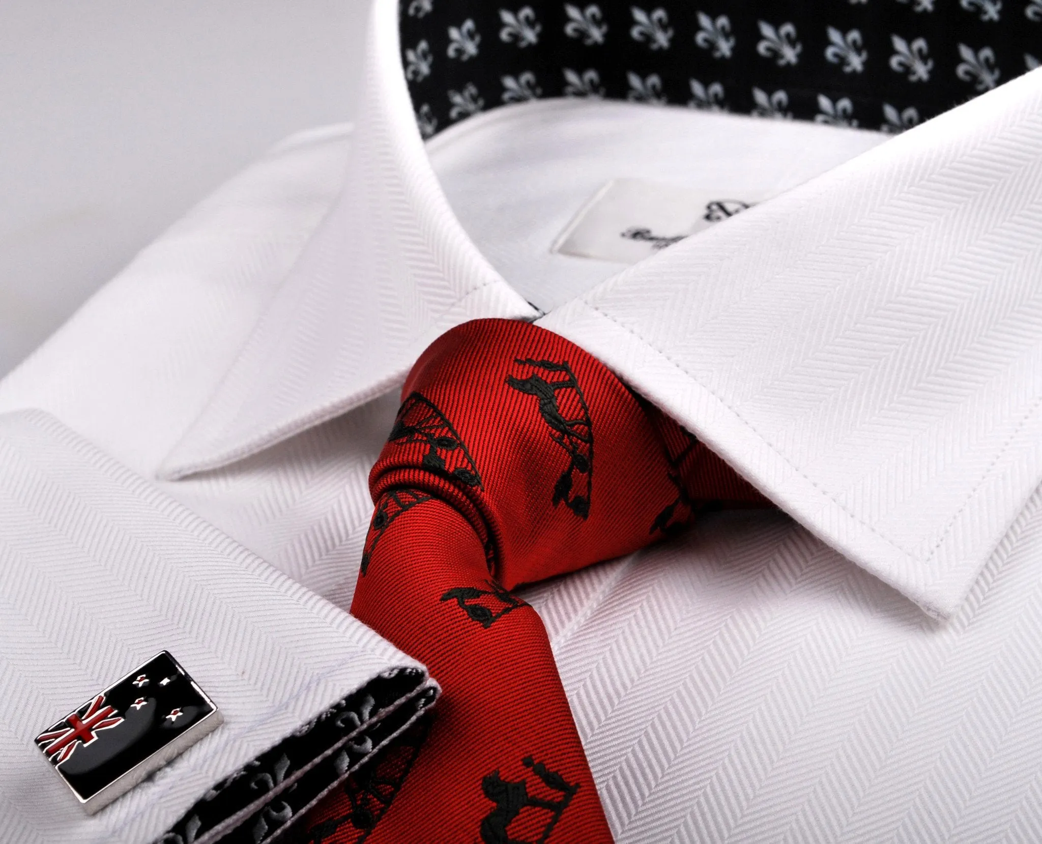 White Herringbone Twill Formal Business Dress Shirt Black Fleur-De-Lis Fashion