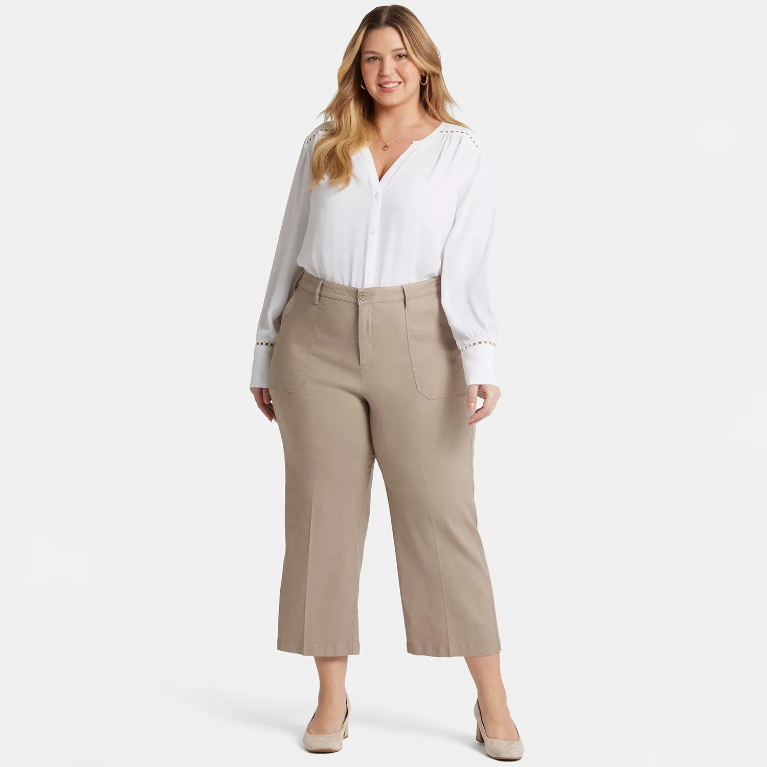 Wide Leg Cargo Capri Pants In Plus Size - Saddlewood