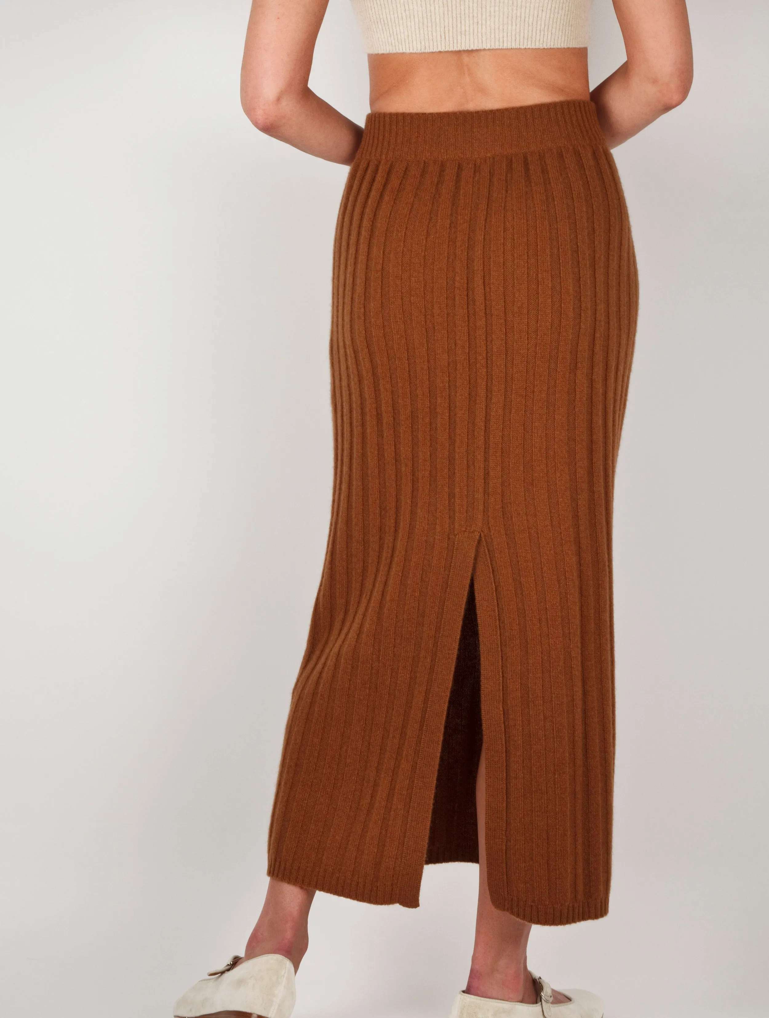 Wide Rib Cashmere Tube Skirt 